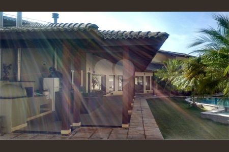 Casa à venda com 505m², 5 quartos e 3 vagas