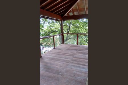 Casa à venda com 505m², 5 quartos e 3 vagas