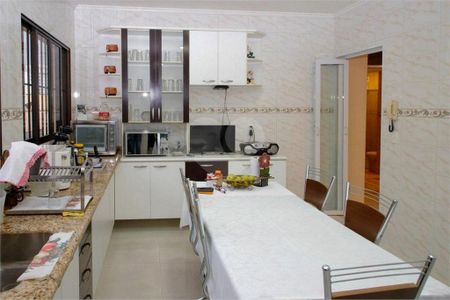 Casa à venda com 4 quartos, 390m² em Retiro, Jundiaí