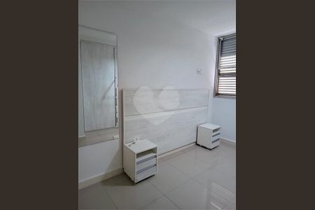 Apartamento à venda com 74m², 3 quartos e 1 vaga