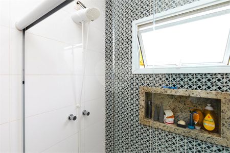 Casa à venda com 4 quartos, 361m² em Jardim Tereza Cristina, Jundiaí