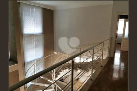 Casa à venda com 520m², 4 quartos e 4 vagas