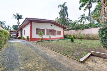 Casa à venda com 3 quartos, 250m² em Santo Amaro, São Paulo