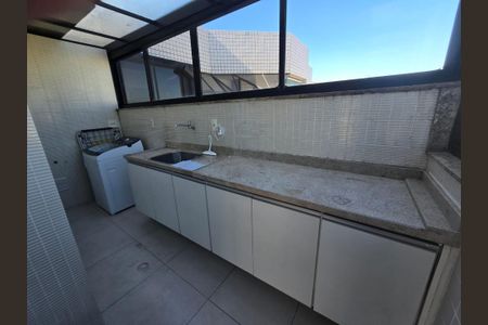 Apartamento à venda com 233m², 4 quartos e 3 vagas
