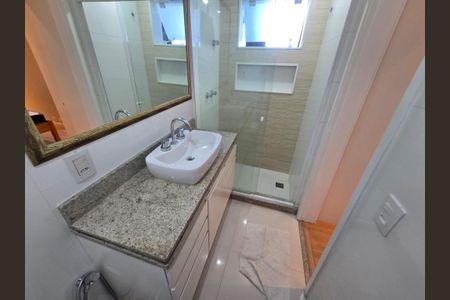 Apartamento à venda com 233m², 4 quartos e 3 vagas