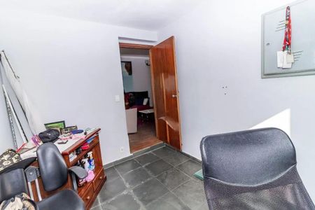 Casa à venda com 210m², 4 quartos e 2 vagas