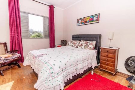 Casa à venda com 210m², 4 quartos e 2 vagas