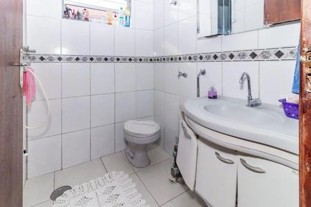 Casa à venda com 210m², 4 quartos e 2 vagas