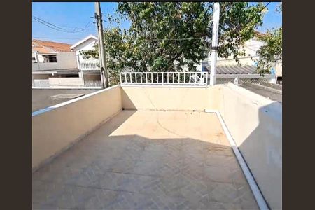 Casa à venda com 122m², 3 quartos e 1 vaga