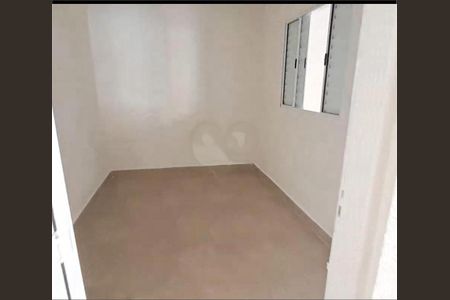 Casa à venda com 122m², 3 quartos e 1 vaga