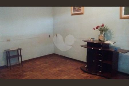 Casa à venda com 3 quartos, 310m² em Anhangabaú, Jundiaí