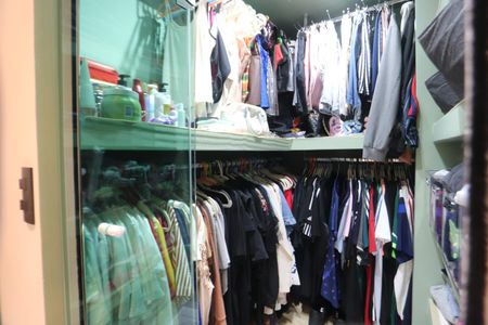 Apartamento à venda com 57m², 2 quartos e 1 vagaCloset do Quarto 1
