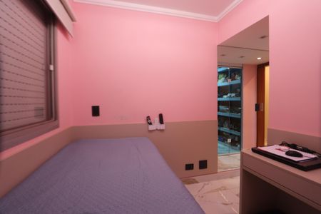 Apartamento à venda com 57m², 2 quartos e 1 vagaQuarto 2