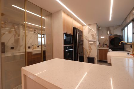 Cozinha de apartamento à venda com 2 quartos, 65m² em Vila Lucia, São Paulo