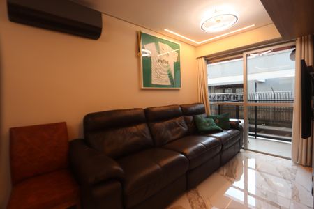 Apartamento à venda com 57m², 2 quartos e 1 vagaSala