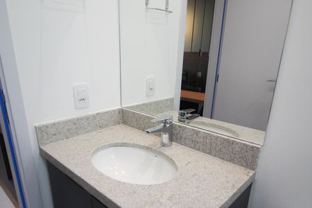 Studio para alugar com 30m², 1 quarto e sem vaga Studio para alugar com 30m², 1 quarto e sem vagaBanheiro
