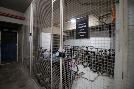 Apartamento à venda com 51m², 2 quartos e 1 vaga Apartamento à venda com 51m², 2 quartos e 1 vagaBicicletário