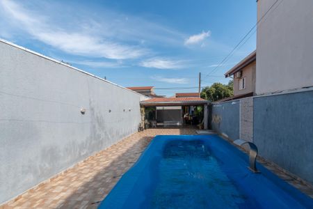 Quintal de casa à venda com 3 quartos, 193m² em Jardim Macarenko, Sumaré