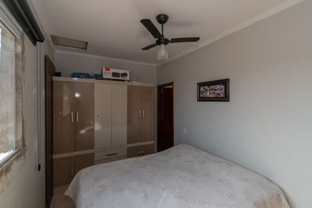 Casa à venda com 193m², 3 quartos e 3 vagas Casa à venda com 193m², 3 quartos e 3 vagasQuarto 1