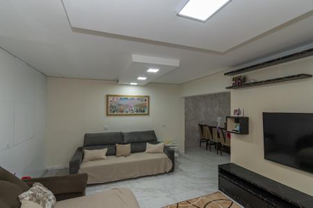 Casa à venda com 193m², 3 quartos e 3 vagas Casa à venda com 193m², 3 quartos e 3 vagasSala de Estar