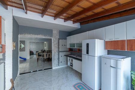 Casa à venda com 193m², 3 quartos e 3 vagas Casa à venda com 193m², 3 quartos e 3 vagasCozinha