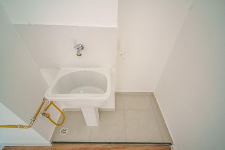 Apartamento para alugar com 41m², 2 quartos e sem vaga Apartamento para alugar com 41m², 2 quartos e sem vagaÁrea de Serviço