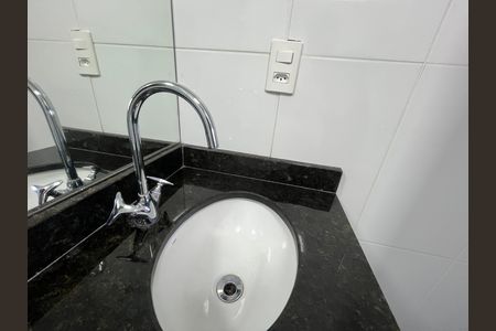 Banheiro - torneira de apartamento para alugar com 1 quarto, 36m² em Jardim Ampliacao, São Paulo