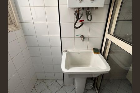 Apartamento à venda com 30m², 1 quarto e 1 vaga Apartamento à venda com 30m², 1 quarto e 1 vagaÁrea de Serviço