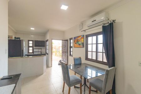 Casa para alugar com 100m², 2 quartos e 2 vagas Casa para alugar com 100m², 2 quartos e 2 vagasSala/Cozinha