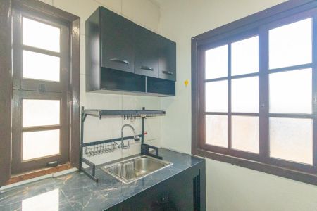 Casa para alugar com 100m², 2 quartos e 2 vagas Casa para alugar com 100m², 2 quartos e 2 vagasCozinha - Torneira