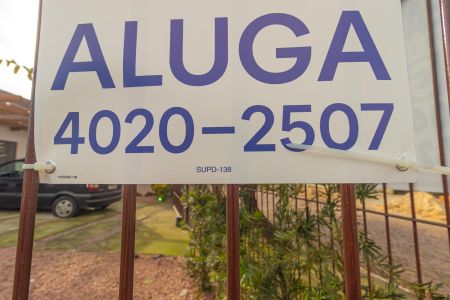 Casa para alugar com 100m², 2 quartos e 2 vagas Casa para alugar com 100m², 2 quartos e 2 vagasplaca
