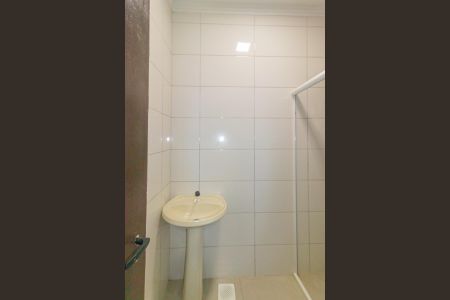Casa para alugar com 100m², 2 quartos e 2 vagas Casa para alugar com 100m², 2 quartos e 2 vagasBanheiro da Suíte