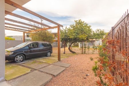 Casa para alugar com 100m², 2 quartos e 2 vagas Casa para alugar com 100m², 2 quartos e 2 vagasÁrea externa/Jardim