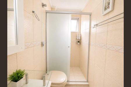 Apartamento para alugar com 65m², 2 quartos e 1 vaga Apartamento para alugar com 65m², 2 quartos e 1 vagaBanheiro