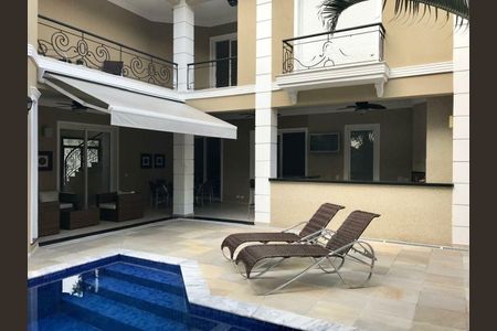 Casa de Condomínio à venda com 4 quartos, 600m² em Super Quadra Morumbi, São Paulo