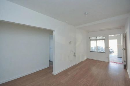 Casa à venda com 4 quartos, 100m² em Cidade Dutra, São Paulo