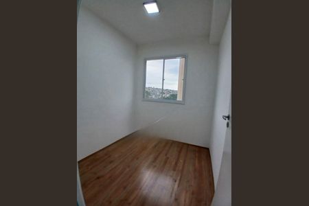 Apartamento à venda com 2 quartos, 32m² em Jardim Itacolomi, São Paulo