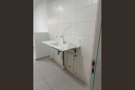 Apartamento à venda com 2 quartos, 32m² em Jardim Itacolomi, São Paulo