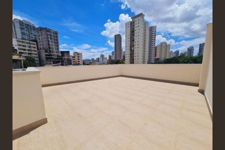 Apartamento à venda com 38m², 2 quartos e 1 vaga