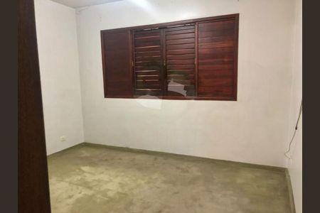 Casa à venda com 2 quartos, 221m² em Parque Jabaquara, São Paulo