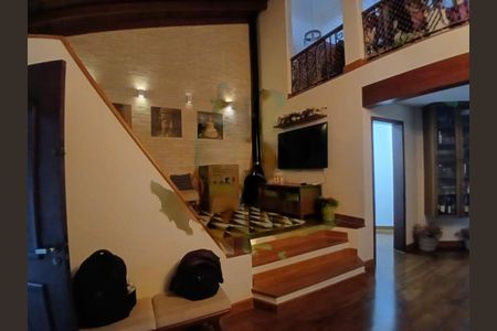Casa à venda com 3 quartos, 144m² em Jardim Consorcio, São Paulo