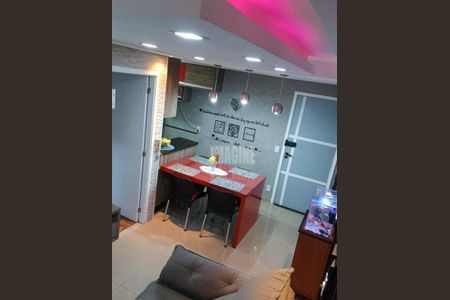 Apartamento à venda com 2 quartos, 52m² em Jardim Santa Teresinha, São Paulo