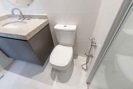 Apartamento para alugar com 38m², 1 quarto e sem vaga Apartamento para alugar com 38m², 1 quarto e sem vagaBanheiro