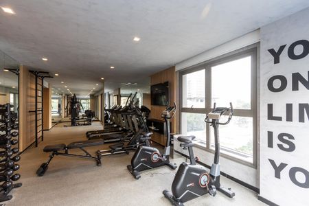 Apartamento para alugar com 38m², 1 quarto e sem vaga Apartamento para alugar com 38m², 1 quarto e sem vagaAcademia