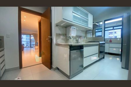 Apartamento à venda com 125m², 3 quartos e 3 vagas