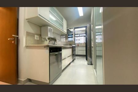Apartamento à venda com 125m², 3 quartos e 3 vagas