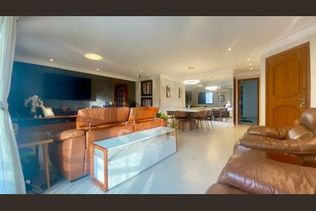 Apartamento à venda com 125m², 3 quartos e 3 vagas