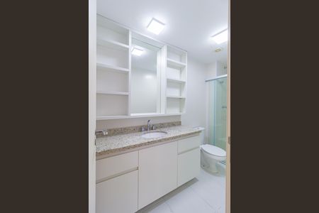 Banheiro de apartamento para alugar com 1 quarto, 40m² em Brás, São Paulo