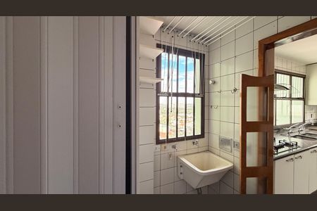 Apartamento para alugar com 302m², 4 quartos e 3 vagasÁrea de Serviço