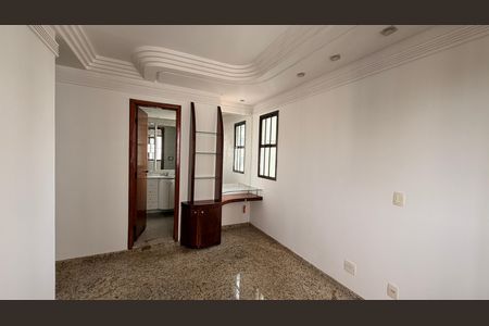 Apartamento para alugar com 302m², 4 quartos e 3 vagasSuíte 1